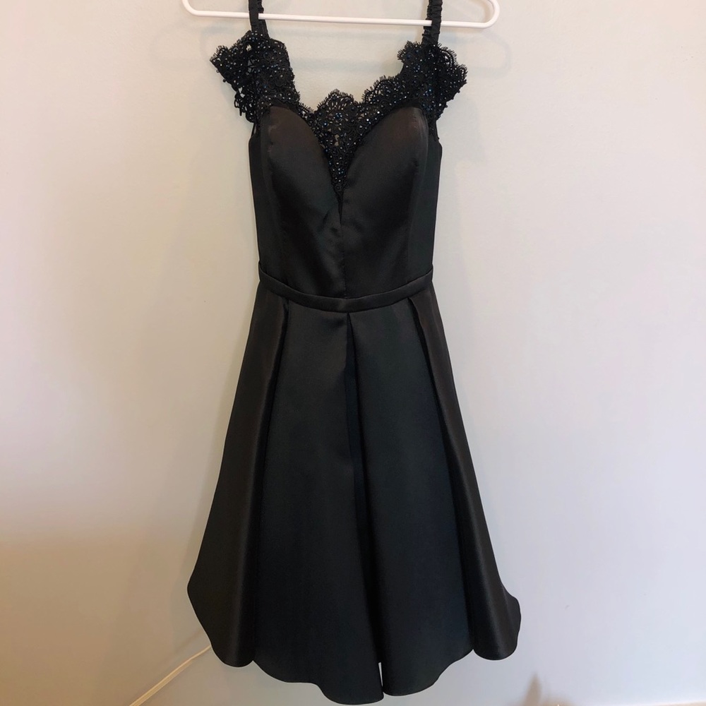 Dave & Johnny Short Prom Dress
